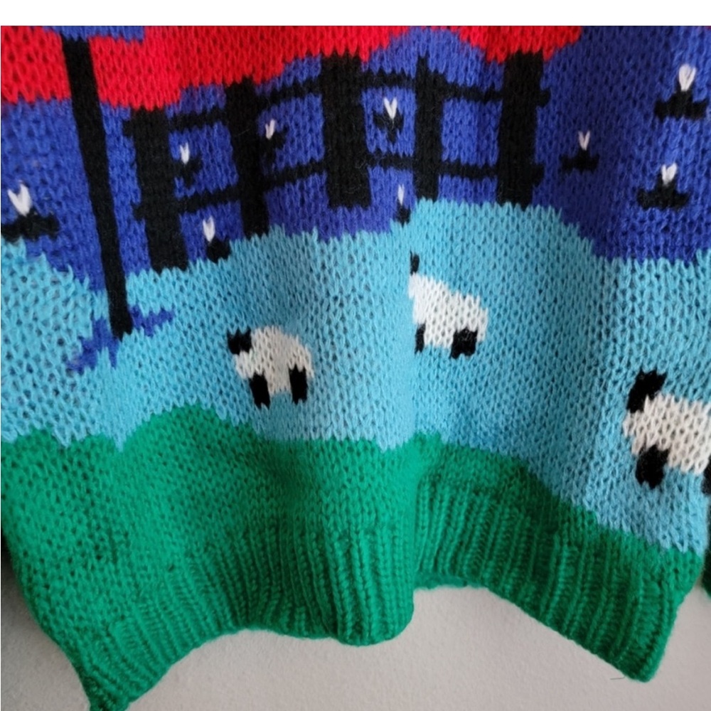 Lisa Says Gah! Farm sweater - Picture 6 of 7